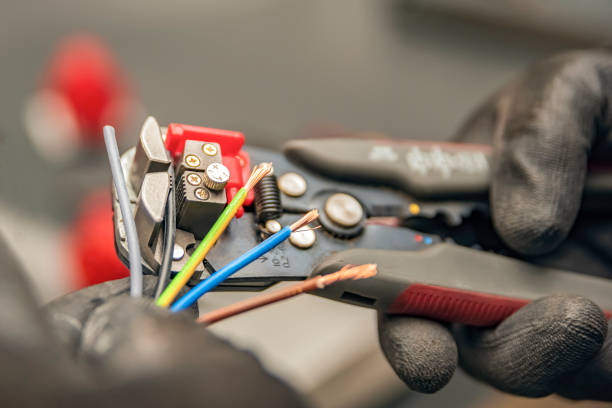 Best Electrical Outlet Repair  in Lansing, IL